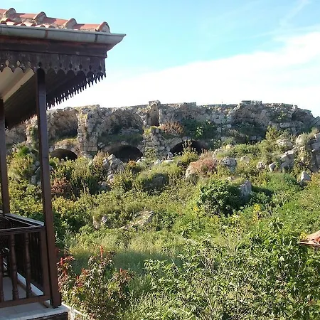 Hotel Ilhan 2*